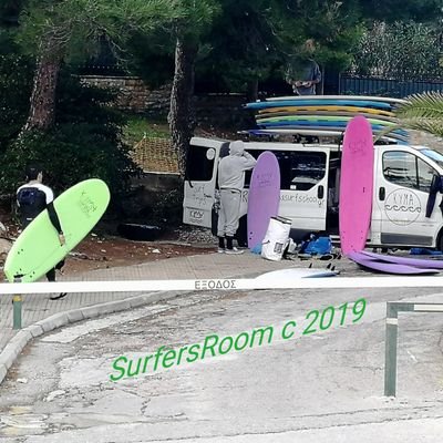 Welcome to SurfersRoom! Sit down and relax after an awesome day of Surfing! For the Love of the Ocean, where we all came from, & we all shall return !_/ 🇺🇦