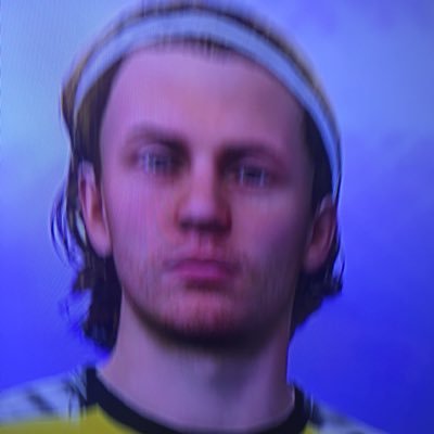 TDev1l11's profile picture. Manager and right back for VFL Karlsruher SC ⚽️