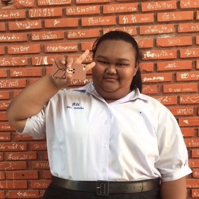 NoMnOeY22's profile picture. 