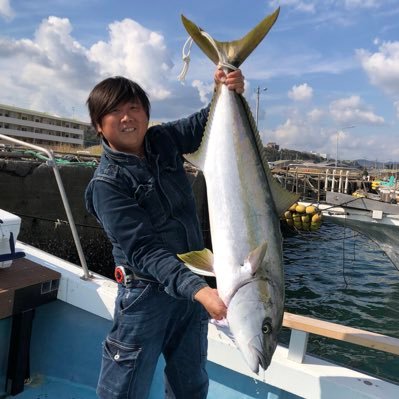 大阪から五島列島福江島に移住して遊漁船やってます！ 遊びに来て下さい(ㅅ´ ˘ `)