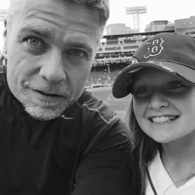 emrik23's profile picture. 