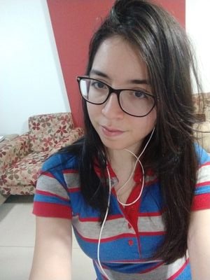 LauGuee's profile picture. 