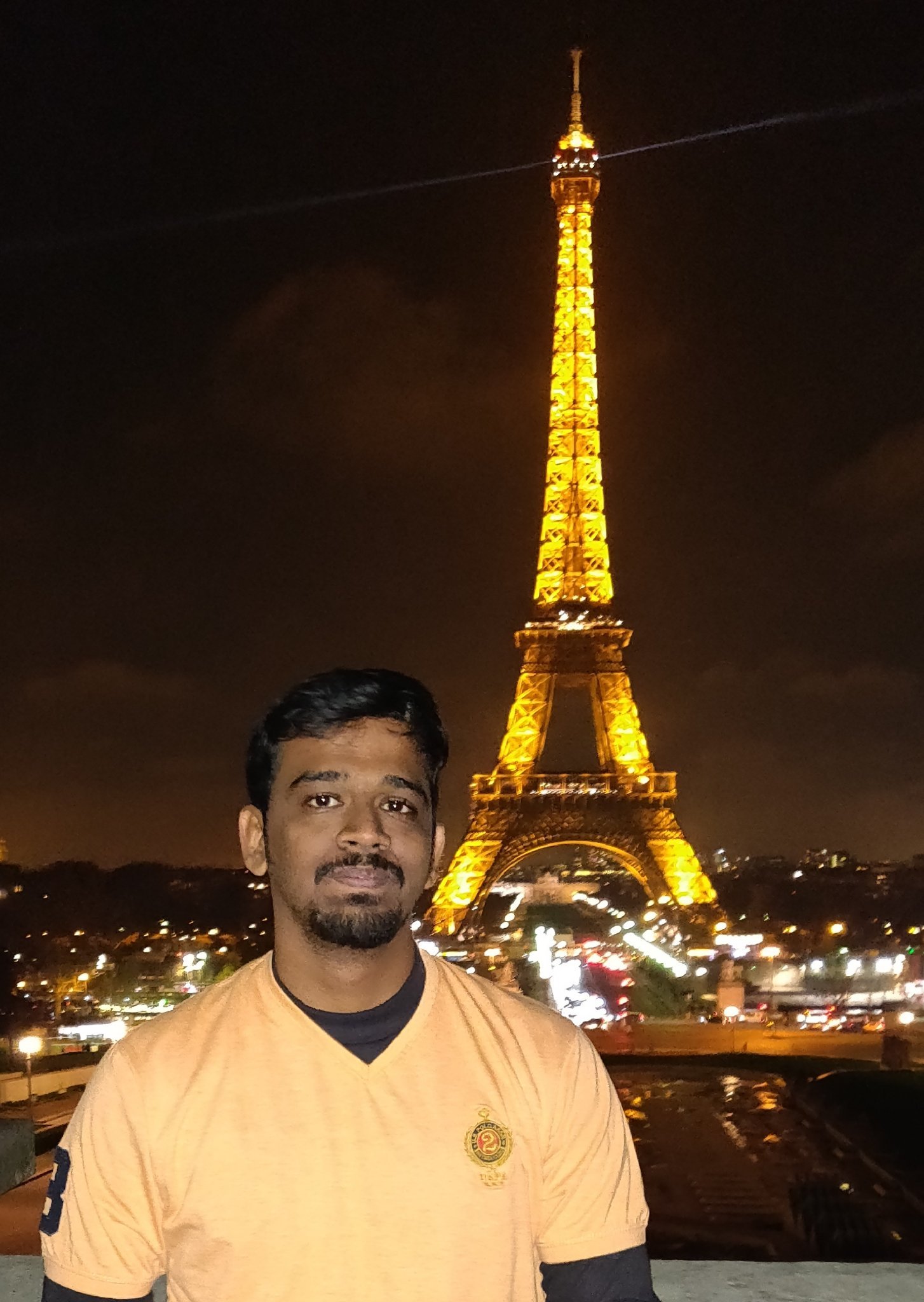 arunsankar25's profile picture. 