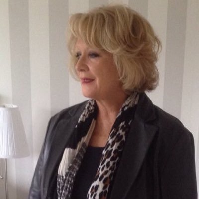 anniean39693586's profile picture. New acc 4 @wontstand4it #Waspi 💜 🐝 @WRDA_team #CommunityFacilitator #EducationalMentor ♥️Family Reading Theatre Travel @SingforLifeCC 🎶