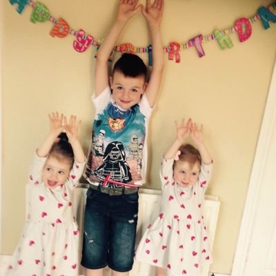 Ashbluemooner's profile picture. 