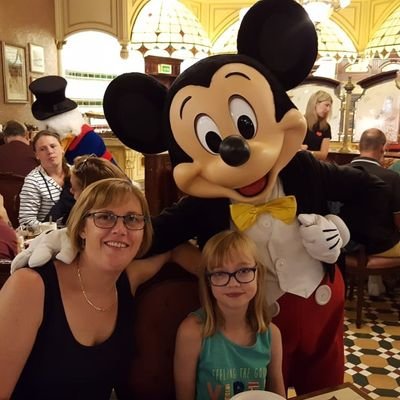 MichelleJuniper's profile picture. Mum,wife and Vice Principal.