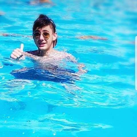 LoveLiv45549038's profile picture. 