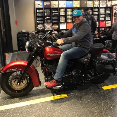 JoelGuerra10's profile picture. Bang bang niner gang