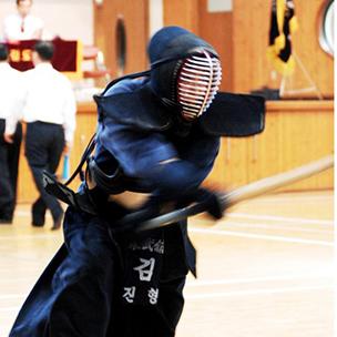 jbro1004's profile picture. 제일기획/아트디렉터/8년차/디자인/일러스트/한예종/예술/검도인/음주가무