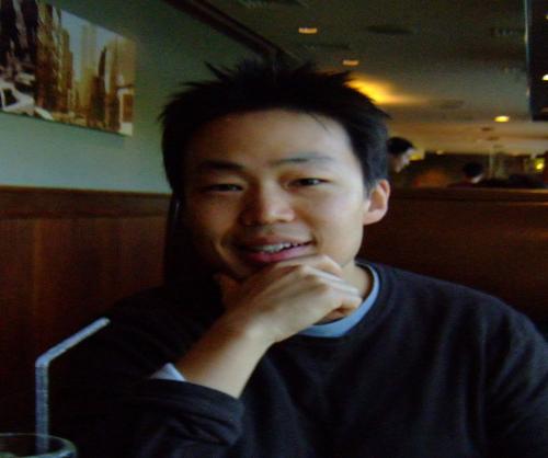 안드로이드 어플리케이션 개발 및 품질 관리 전문 회사의 대표이사입니다.