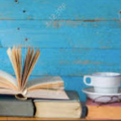 EAL/D Teacher, love learning, reading, music and coffee.