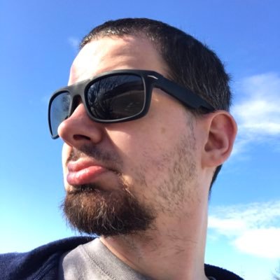 Dreamsinger's profile picture. The knee is an elbow on your leg.