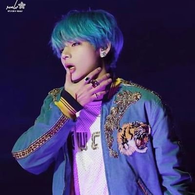 anllyJJK_'s profile picture. ❦❀Estoy sosteniendo 
seis flores en mis manos☙❀ 


═════Jin ☪ Awake ═════