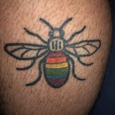 Vegan 🌱 Animal lover🐶🐱🐭🐰🦊🐮🐷🐔🐧 vet nurse👨🏻⚕️ LGBTQ advocate 🏳️🌈 Traveler ✈️ Runner 🏃♂️ Rollercoasters 🎢 Movies & music 🎶 🍿drag race fan 💄