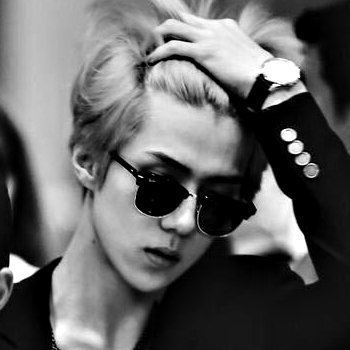 แด่คุณผู้เป็นเจ้าของท้องฟ้าของผม ☁️
