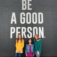 Lindsay Drakos (@drakos_l) 's Twitter Profile Photo Lindsay Drakos (@drakos_l) 's Twitter Profile Photo
