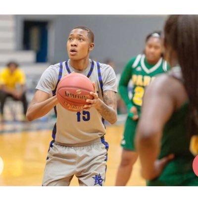 MgbeikeSarah's profile picture. OLLU WB 🏀 CA ✈️ TX                       IG: yung_sam13