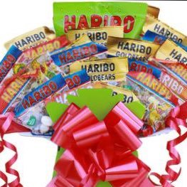 BasketGiveaway's profile picture. Regular sweet basket giveaways !