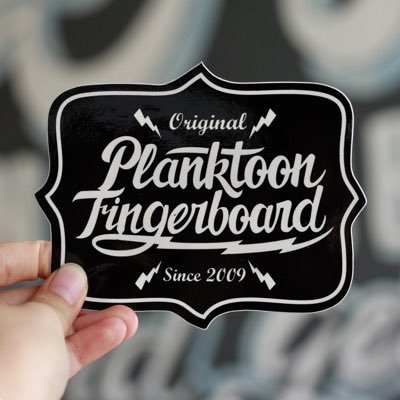 Whatsapp : 081233499819 | LINE : @OKS5891B | IG : planktoonfingerboard | EMAIL : official@planktoonfingerboard.com