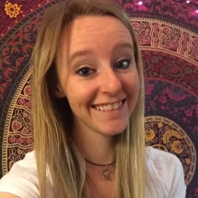 julia_andersonn's profile picture. Albion College Alumni '17