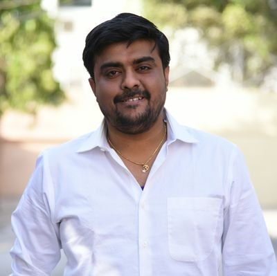 Jay Dave Profile