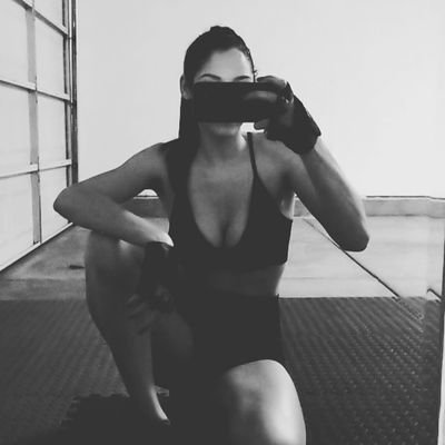 Partnered Streamer @twitch
Business 📨missclutch04@gmail.com