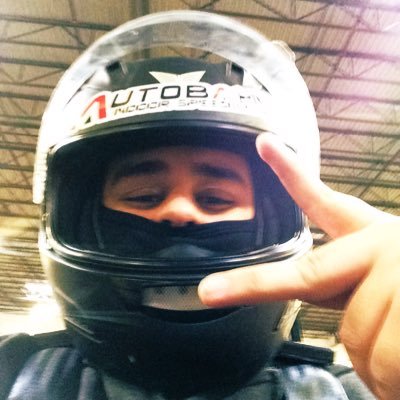 Chubbycakes95's profile picture. Chubbycakes95 PSN