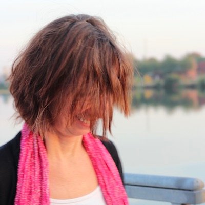 suseluebker's profile picture. „Schreiben ist leicht. Man muss nur die falschen Wörter weglassen.“ 
MARK TWAIN