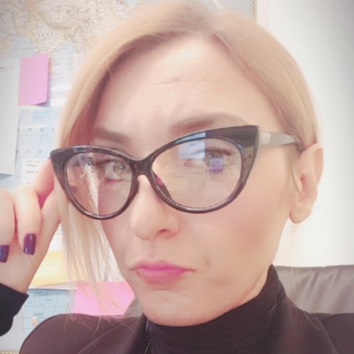 Chief Marketing & Communication Officer
Social Media Curator
Tech addict, Geek, Blonde