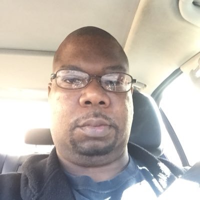 Cool laid back guy posting and retweeting funny and explicit content, Tumblr full of shit, don’t like the things I tweet, follow my second page @chefdavis2017!!