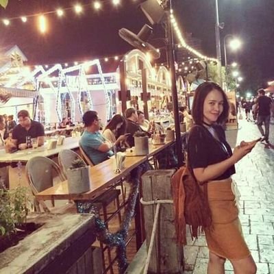 Philippians 4:13/sinner saved by grace/bookworm/tvseries & movie & book hoarder/reviewer @ https://t.co/vYiItxXKWg