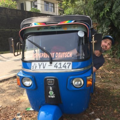 Digital Marketing Expert | SEO | SEA | Analytics | Bouldering | Cycling | https://t.co/nlMXDMR1zW 🎗️