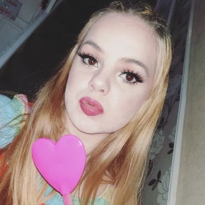 Beauty Blogger 💄💅
23
Still a fan of One Direction
Checkout my blog posts below 👇😉