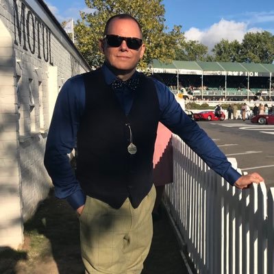 WilSenior's profile picture. meditation, buddhism, love & yoga. Let the ego watch the i #lovingkindness ~*~