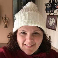 Michelle Holzmann (@mhmom2four) 's Twitter Profile
