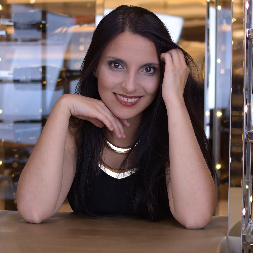 South African Specialist, contemporary thinker, world traveller and photographer. From Brazil, living in the balkans.