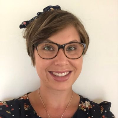 Senior project officer in the Higher Education Integrity Unit @TEQSAGov | PhD from @MonashUni on #WomenInSTEM | She/her
