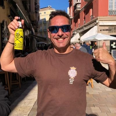 Abranieto's profile picture. Bombero del R.C.B.M. desde 2002.  En #HuelgaRCBM. Enamorado de mi esposa y diminutos