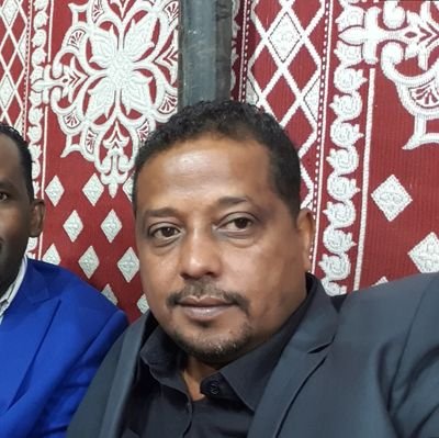 رجل اعمال سوداني يهتم كثيرأ للواقع الاقتصادي ومعاش الناس وقليل من السياسه