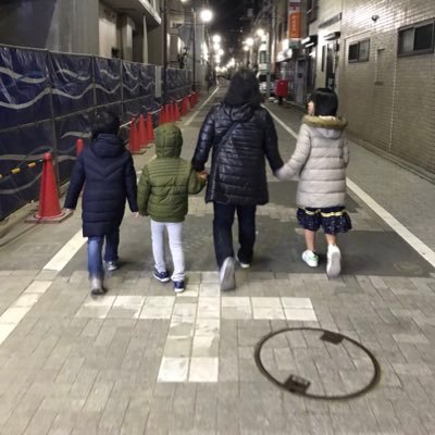 ちゃ ノ 明日は雨だから 午前中に学校から帰ってきた次男8歳と一緒に旧岩淵水門にハゼ釣り行ってきました 干潮が15時だったので釣り時間は少しでしたが 何故かハゼじゃなくてテナガエビ釣れました 旧岩淵水門 ハゼ テナガエビ ちゃ ノ 明日は雨だから 午前中に学校から帰ってきた次男8歳と一緒に旧岩淵水門にハゼ釣り行ってきました 干潮が15時だったので釣り時間は少しでしたが 何故かハゼじゃなくてテナガエビ釣れました 旧岩淵水門 ハゼ テナガエビ