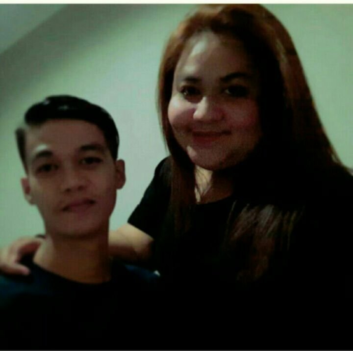 aLnoDaniApri's profile picture. c'est moi ce que c'est