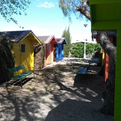 Empresa líder en el sector del Turismo Activo. Especializada en Grupos de Escolares y Juveniles, y en Actividades Náuticas y Medioambientales.
