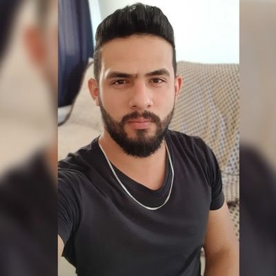 Erlanderson11's profile picture. 