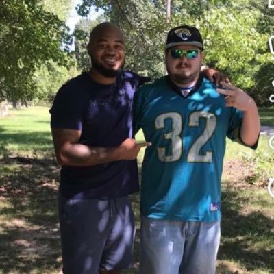 Sports Writer/Analyst! UFC & MMA Podcaster! Sports News and Updates/Scoring! Certified MMA Judge! RockChalk Jayhawk #DUUUVAL #GoGators ššŗšø