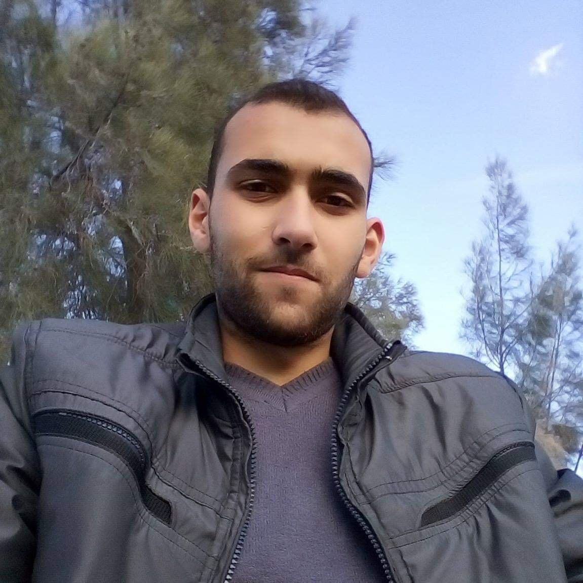Azizov_11's profile picture. #Tunisian Embedded Software Engineer