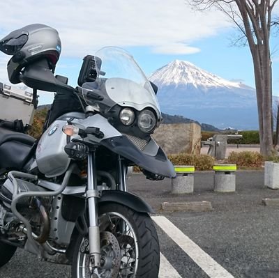 写真　バイク　旅・・・
いつまでも自由人    
娘二人と息子一人。あと嫁さんも一人います！