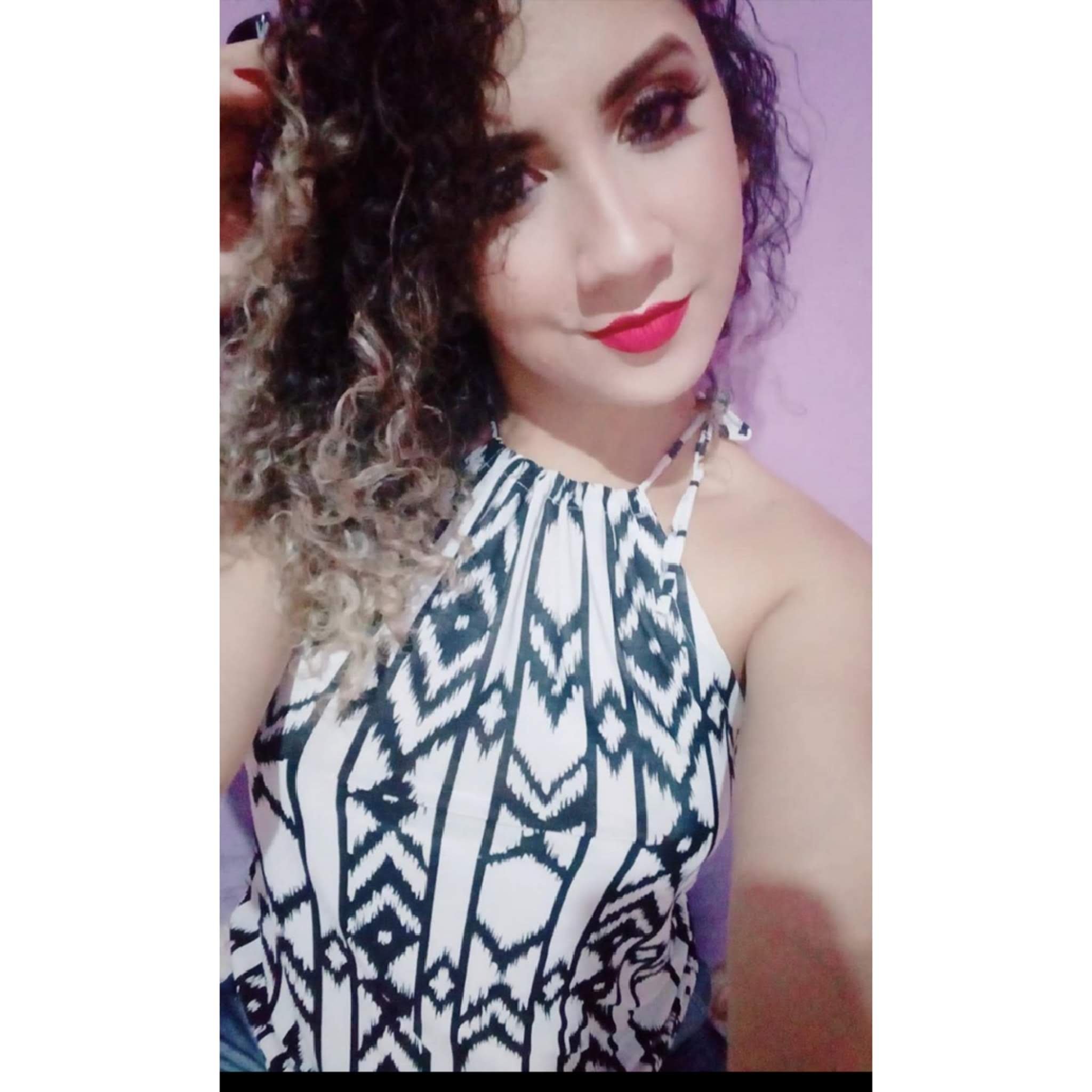 jarlandagama's profile picture. Letras💜🎓
...Me ensine a caminhar...💪❤