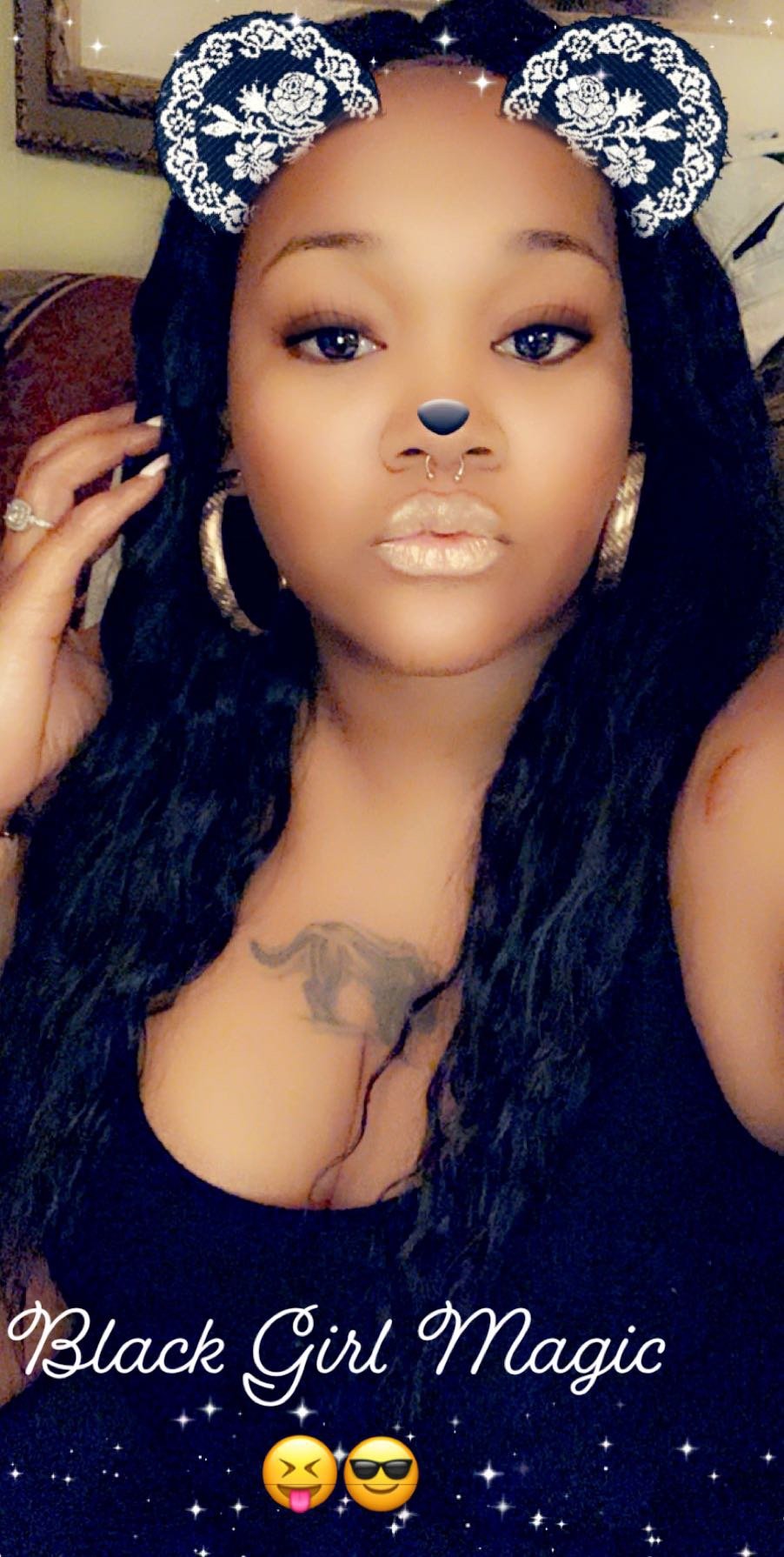 two 💓👬 been 💰🏃🏽‍♀️and 🤕