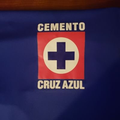 Lo mejor de mi vida mi esposa y mis hijos                   Me  gusta el Rock y El mejor equipo de Mexico cruz azul