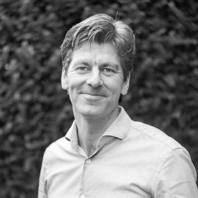 Ondernemer en interim marketeer | Website-eigenaar & blogger | Online marketing | LinkedIn specialist | (Dutch) design |